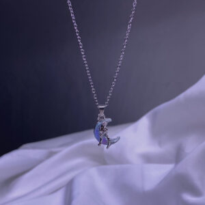 گردنبند هلال ماه با نگین اکلیلی سفید و گل رز استیل رنگ ثابت – مدل NK-65 (ست با NK-64)