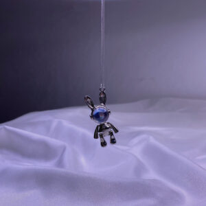 گردنبند استیل خرگوش فضایی با دست و پای متحرک و رنگ ثابت